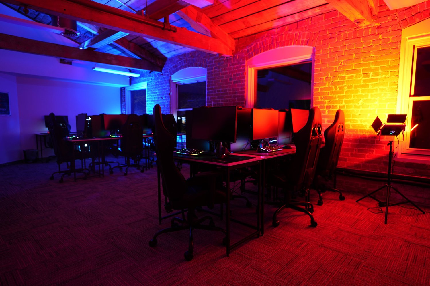 The Newtown floor in red light